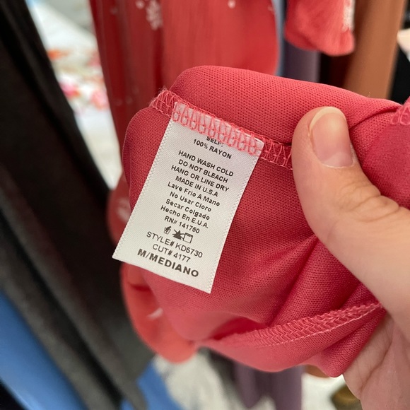 Coral embroidered dress - Picture 3 of 5